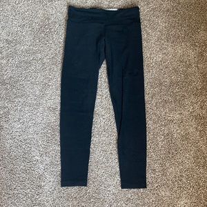 Lululemon Size 6 Black Leggings
